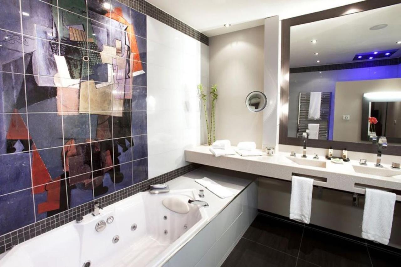 Hotel & Spa Vatel Nîmes Kültér fotó