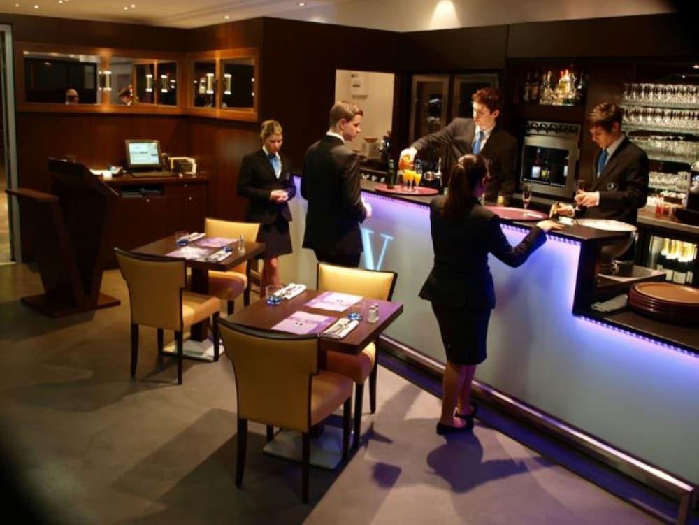 Hotel & Spa Vatel Nîmes Kültér fotó