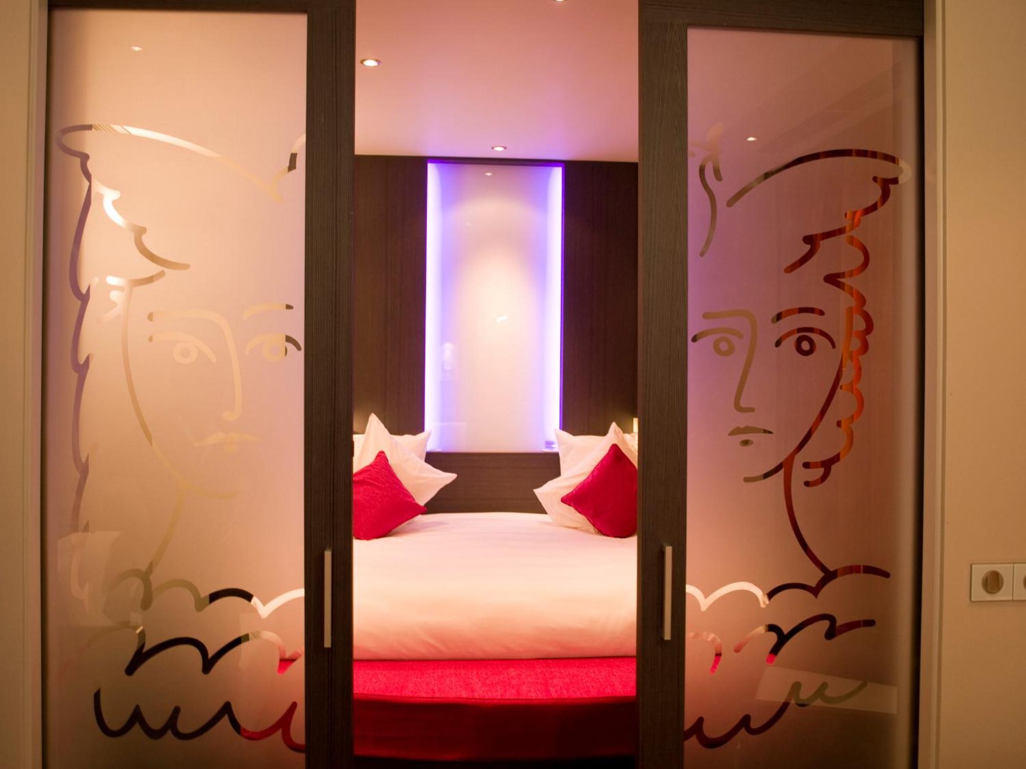 Hotel & Spa Vatel Nîmes Kültér fotó