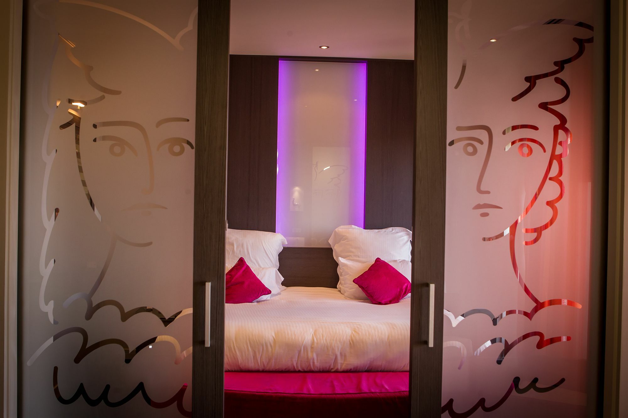 Hotel & Spa Vatel Nîmes Kültér fotó
